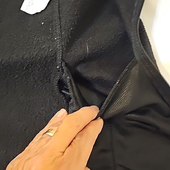 MENS Woolrich Vintage Black Sleeveless Mock Neck Fleece Cozy Zip Up Vest s - Picture 10 of 11
